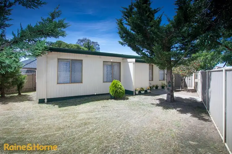 23 Oxley Street, Sunbury VIC 3429