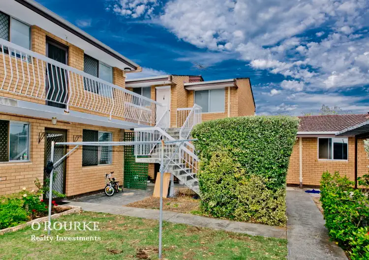13/19 Odin Road, Innaloo WA 6018