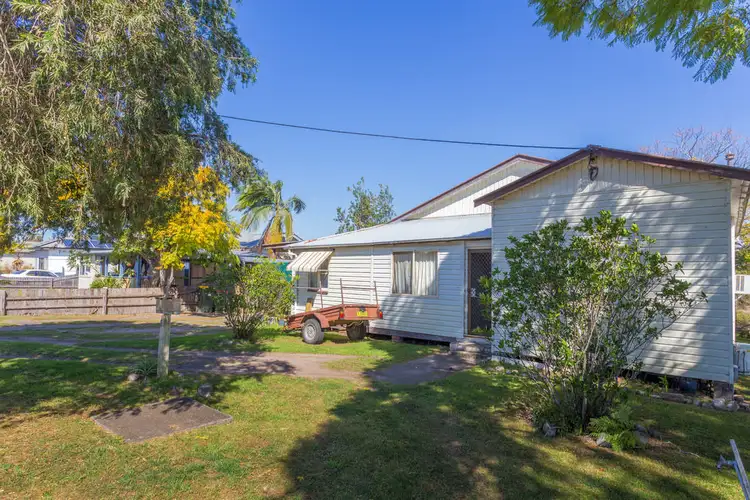 Third view of Homely block of units listing, 1-3/8 Railway Parade, Taree NSW 2430