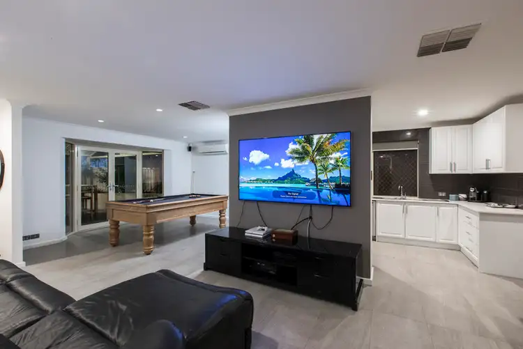 Fourth view of Homely house listing, 2/20 Muir Street, Innaloo WA 6018