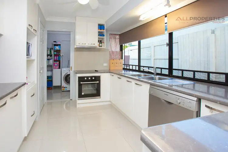 Second view of Homely house listing, 8 Linaria Circuit, Drewvale QLD 4116