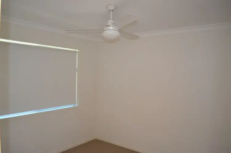 Seventh view of Homely unit listing, 18/8 Hillcrest Street, Emerald QLD 4720