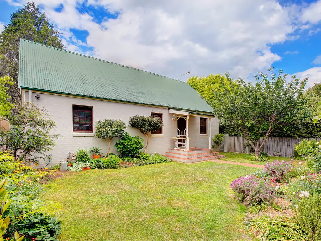 Main view of Homely house listing, 10 Dixon Street, Moss Vale NSW 2577