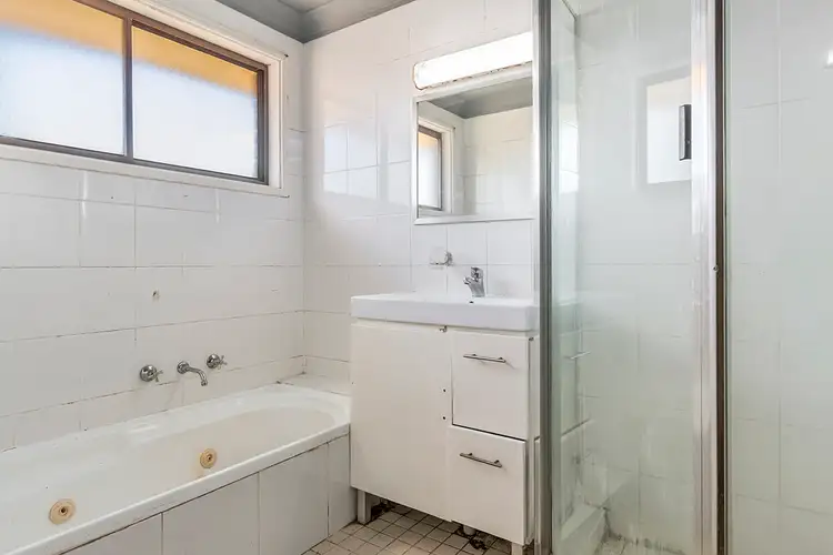 Sixth view of Homely house listing, 11 Lyrebird Place, Ingleburn NSW 2565