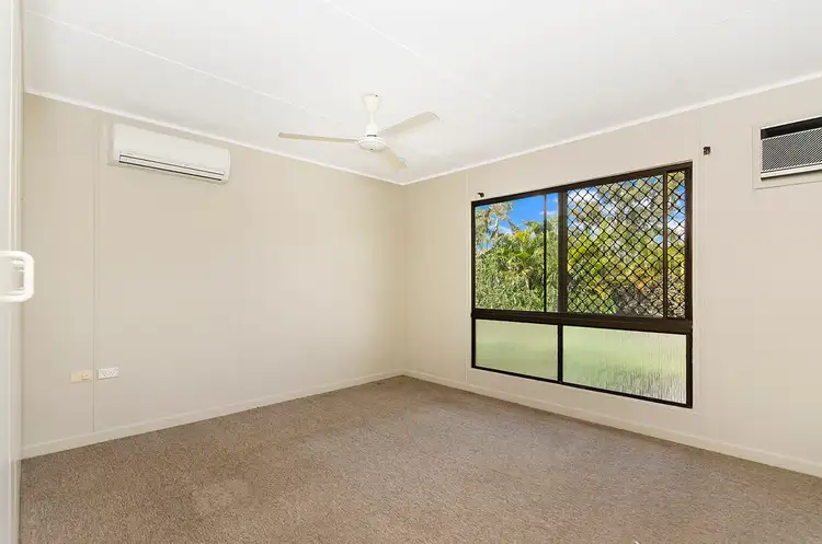 Fifth view of Homely house listing, 11 Frendon Parade, Mount Low QLD 4818