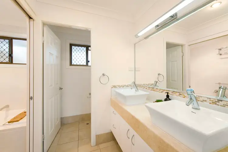 Seventh view of Homely house listing, 2 LINDEN COURT, Murwillumbah NSW 2484