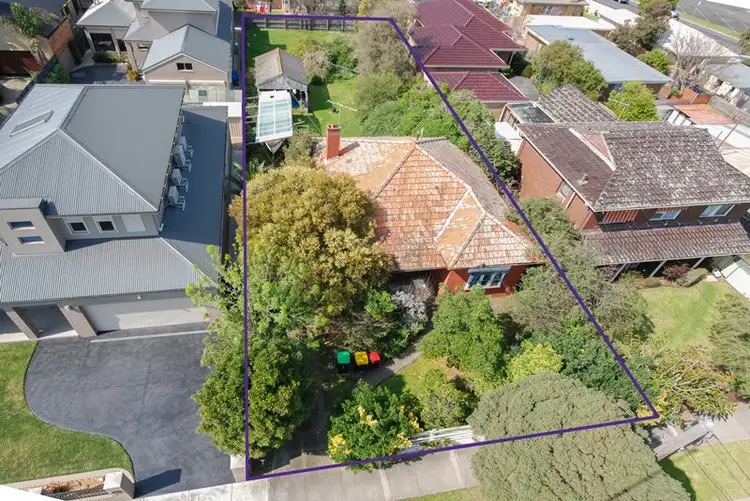 Fifth view of Homely house listing, 8 Chute Street, Mordialloc VIC 3195