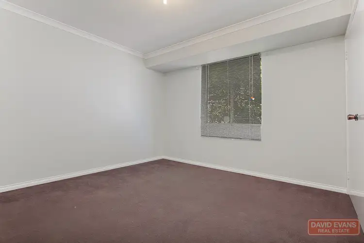 Sixth view of Homely house listing, 21 Serenoa Court, Warnbro WA 6169