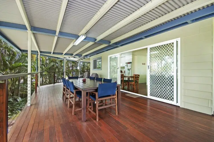 24 Lindeman Avenue, Slade Point QLD 4740