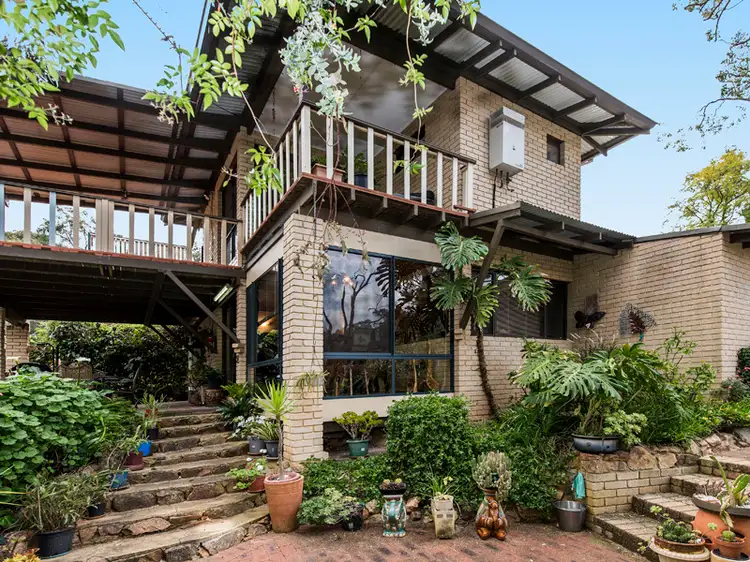 17 Grade Road, Kelmscott WA 6111