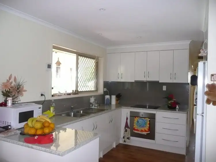 Second view of Homely house listing, 16 Tudor Court, Beerwah QLD 4519