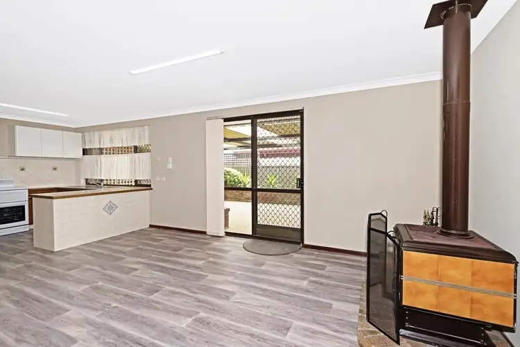 Fifth view of Homely house listing, 7 Lara Court, Cooloongup WA 6168