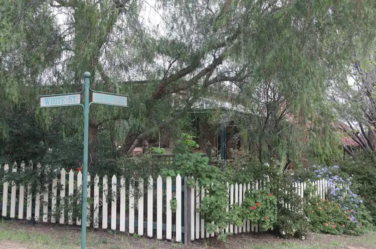 Sixth view of Homely house listing, 1 Robinson Street, Gulgong NSW 2852