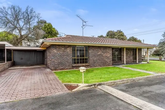 Third view of Homely house listing, 1/89 Crouch Street South, Mount Gambier SA 5290