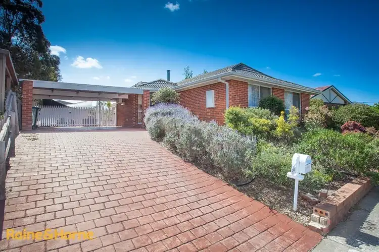 36 Phillip Drive, Sunbury VIC 3429