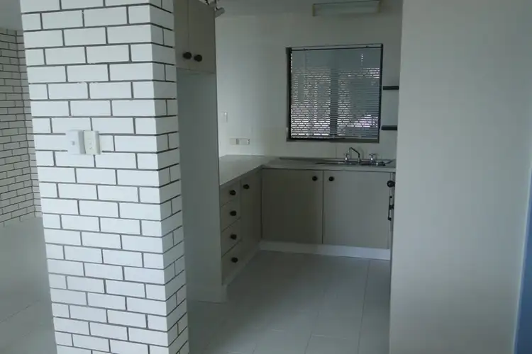 Sixth view of Homely unit listing, 19/20 Barney Street, Barney Point QLD 4680