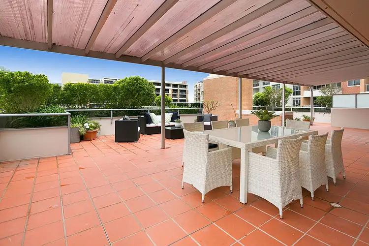 32/7 Crystal Street, Waterloo NSW 2017