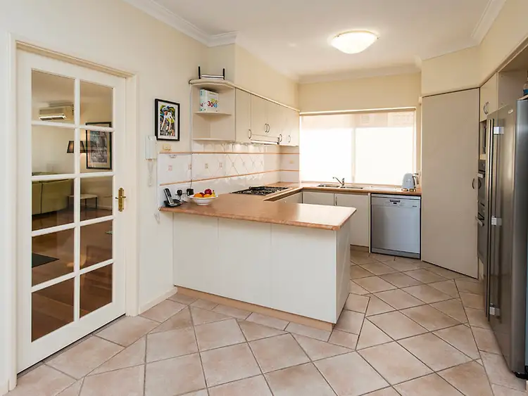 Seventh view of Homely townhouse listing, 2/38 Preston St, Como WA 6152