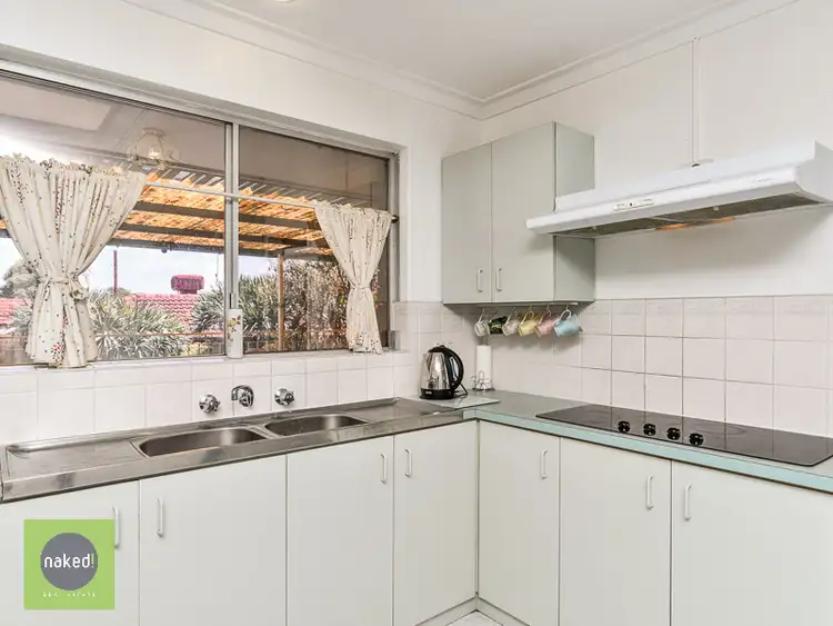 Sixth view of Homely house listing, 6 Jason Court, Kelmscott WA 6111