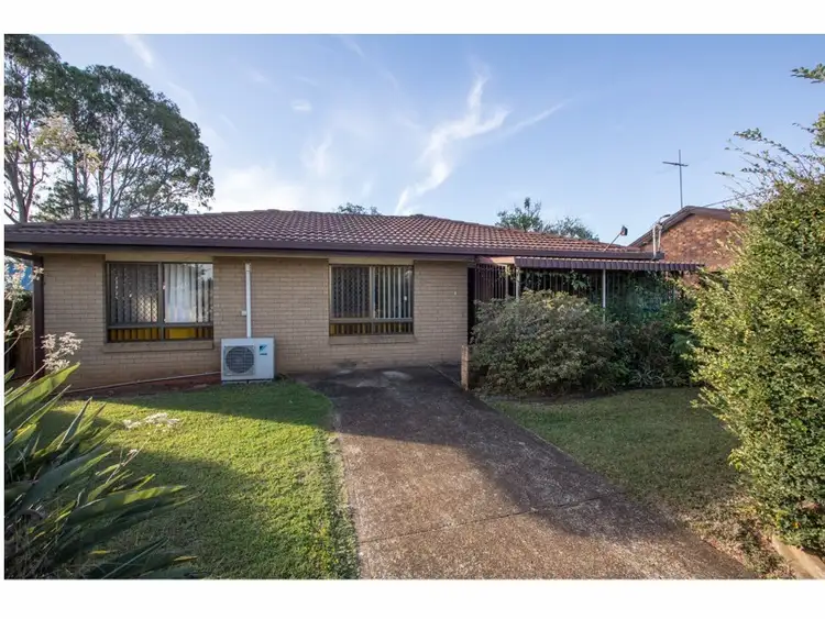 4 Mackenzie Street, Ormiston QLD 4160