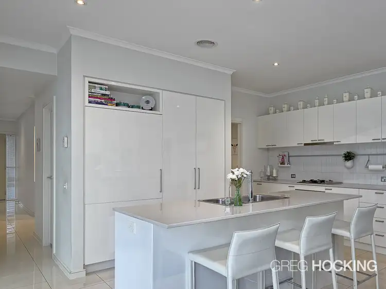 Fifth view of Homely house listing, 2 Inverness Place, Heatherton VIC 3202