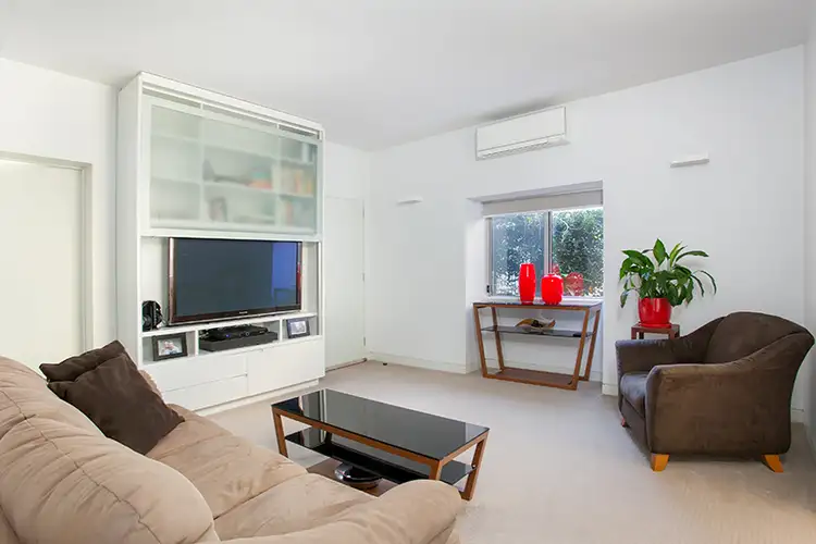 Fifth view of Homely unit listing, 2/6 The Crescent, Manly NSW 2095