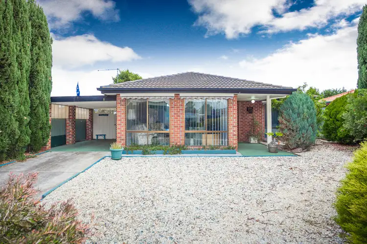 Second view of Homely house listing, 8 Carey Court, Sunbury VIC 3429