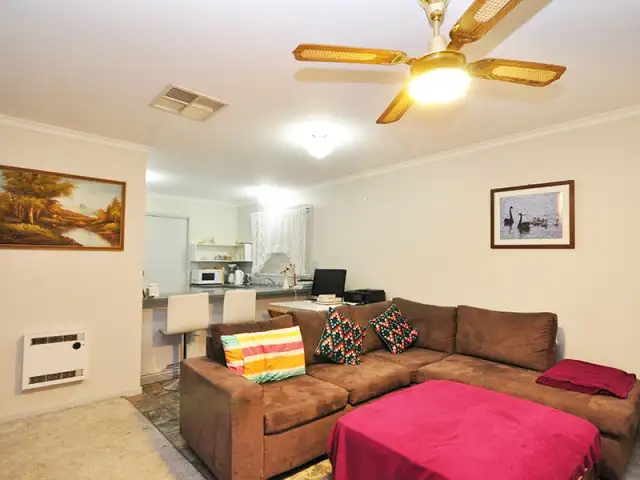 Second view of Homely unit listing, Unit 2/2 Vincent Court, Mildura VIC 3500