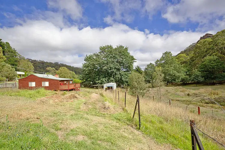 19 Berry Street, Lithgow NSW 2790