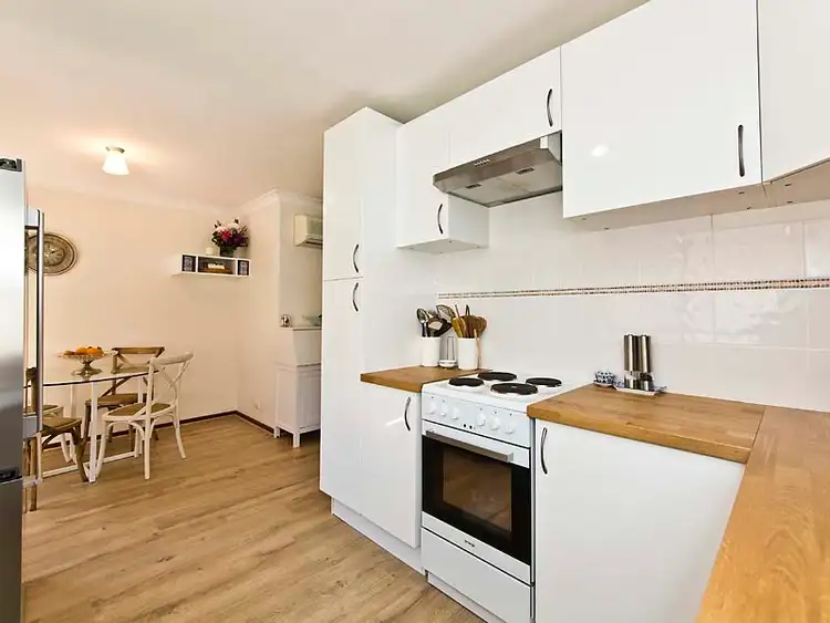 Seventh view of Homely villa listing, 6/60 Eric St, Como WA 6152