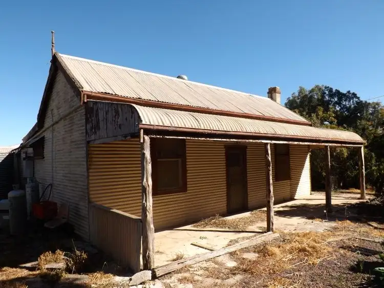 5 Bockleberg Street, Streaky Bay SA 5680