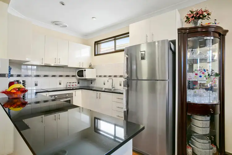 2/20-24 Garden Street, Eastlakes NSW 2018