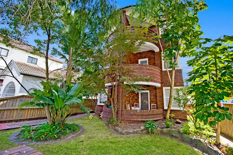 Second view of Homely apartment listing, 7/102 Curlewis Street, Bondi Beach NSW 2026