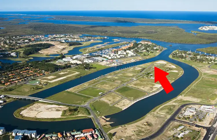54 Grant Avenue, Hope Island QLD 4212