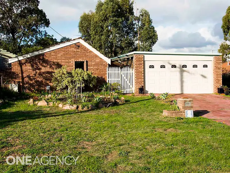 8 Manberry Way, Yangebup WA 6164