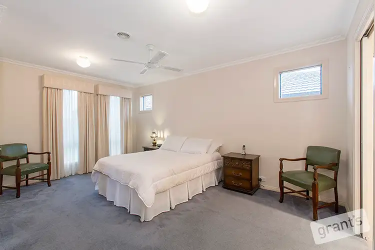 Sixth view of Homely house listing, 4 Kurnwill Place, Berwick VIC 3806