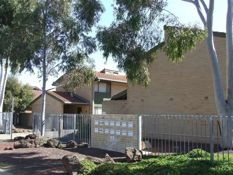 Main view of Homely unit listing, 9/243 Edward Street, Wagga Wagga NSW 2650