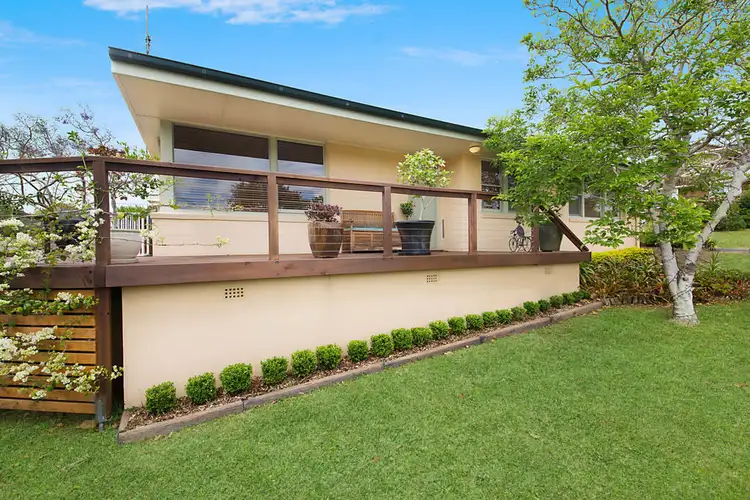22 Sierra Crescent, East Gosford NSW 2250