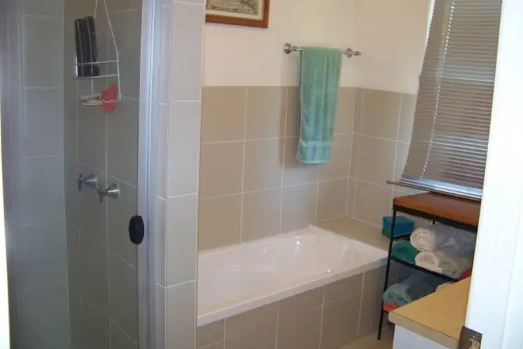 Sixth view of Homely house listing, 4 Thomas St, Macleay Island QLD 4184