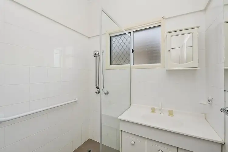 Sixth view of Homely house listing, 19 Frank Street, Scarborough QLD 4020