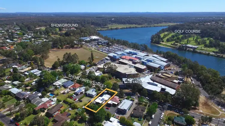 24 Shoalhaven Street, Nowra NSW 2541