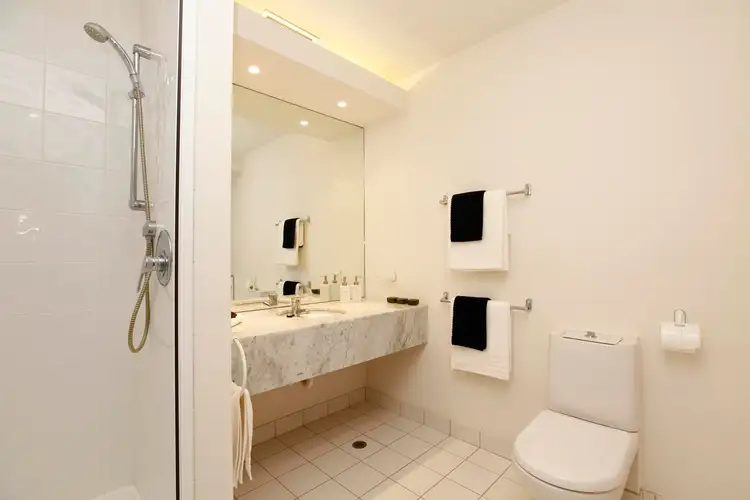 Fifth view of Homely apartment listing, 84, 604 St Kilda Road, Melbourne VIC 3004