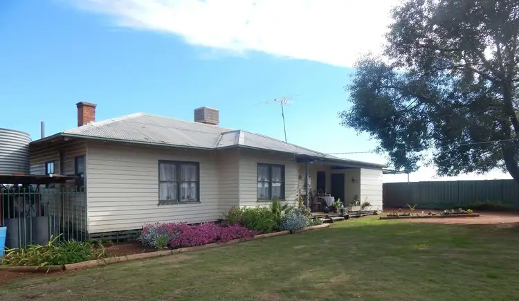 Main view of Homely house listing, 34 Balikpapan Road, Robinvale VIC 3549