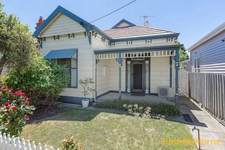 8 Collins St, Williamstown VIC 3016