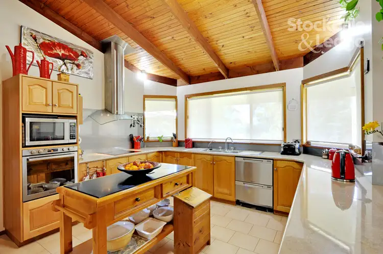 Fifth view of Homely house listing, 2 Aldinga Drive, Bunbartha VIC 3634