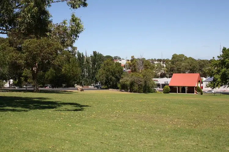 Sixth view of Homely house listing, 8 Pearson Street, Naracoorte SA 5271