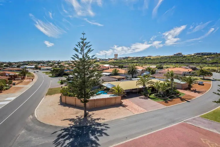 Fourth view of Homely house listing, 1 Sheldon Place, Tarcoola Beach WA 6530