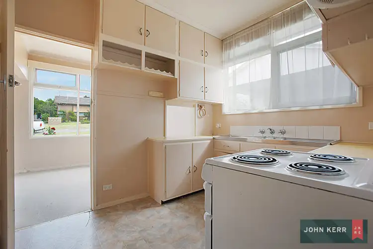 Sixth view of Homely house listing, 16 Somerville Court, Moe VIC 3825