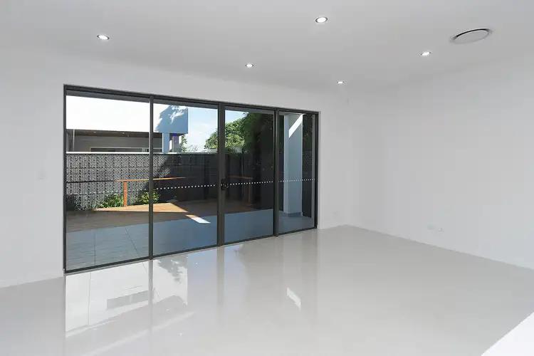 Seventh view of Homely semi-detached listing, 2/26 Milton Avenue, Paradise Point QLD 4216