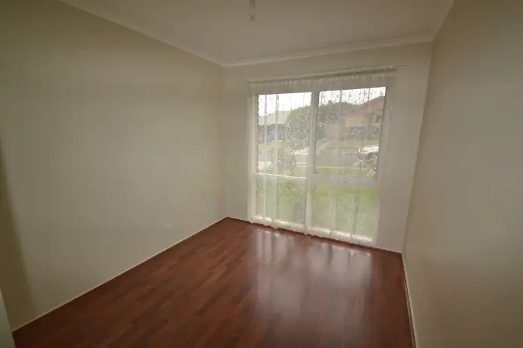 Seventh view of Homely house listing, 4 Van Der Haar Avenue, Berwick VIC 3806
